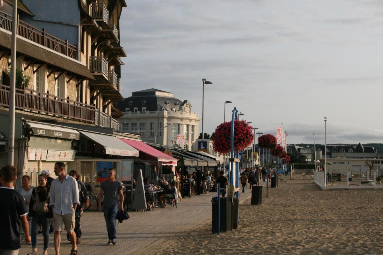 Studio En Plein Coeur De Trouville エクステリア 写真